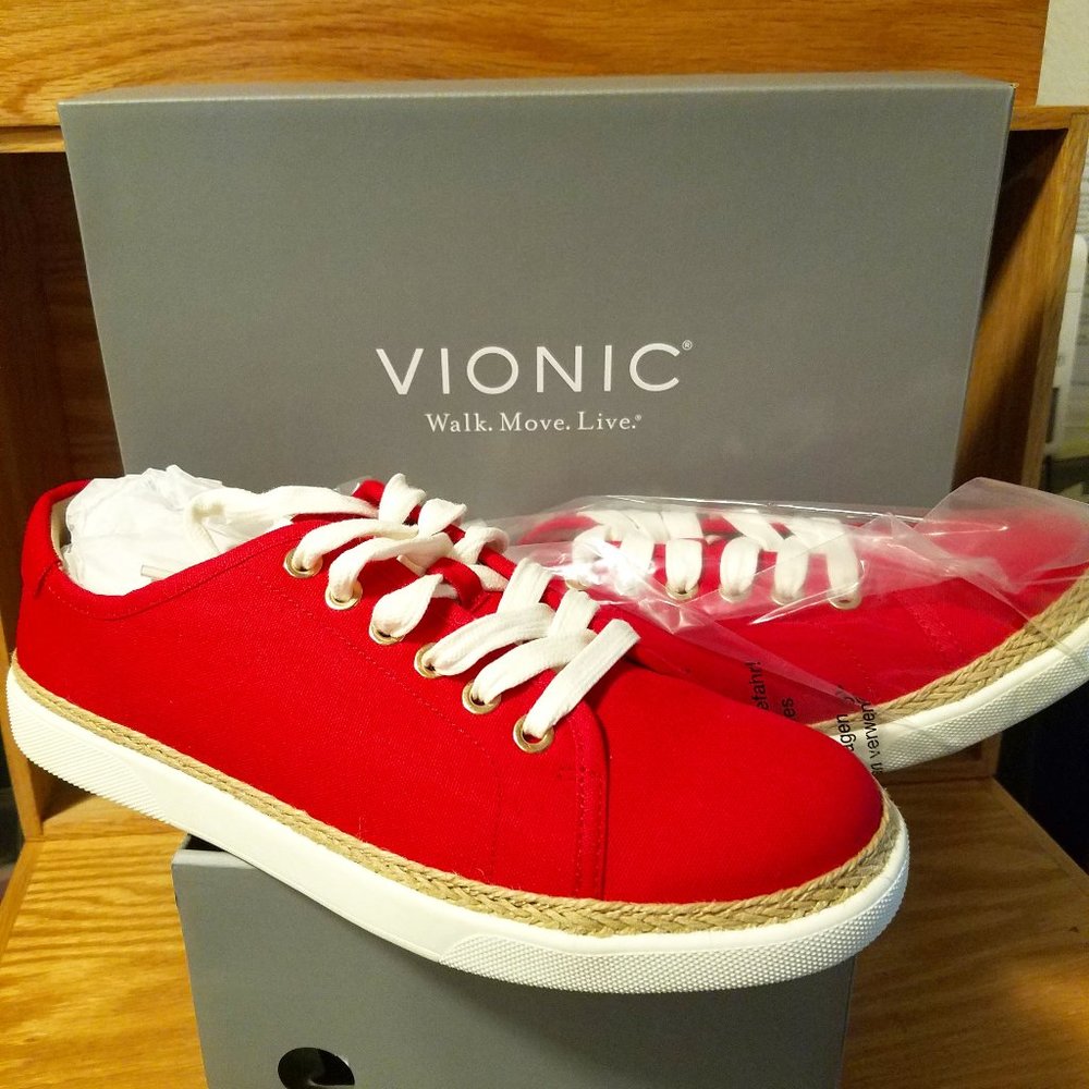 VIONIC Sunny Hattie sneakers in Cherry red, sz 8